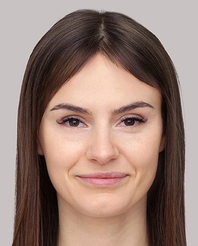 Ernst gucken war gestern! Wir machen immer mehrere biometrische Passbilder zur Auswahl. Jeder soll ein schönes Passfoto haben. Schließlich läuft man mit diesem Bild jahrelang rum.